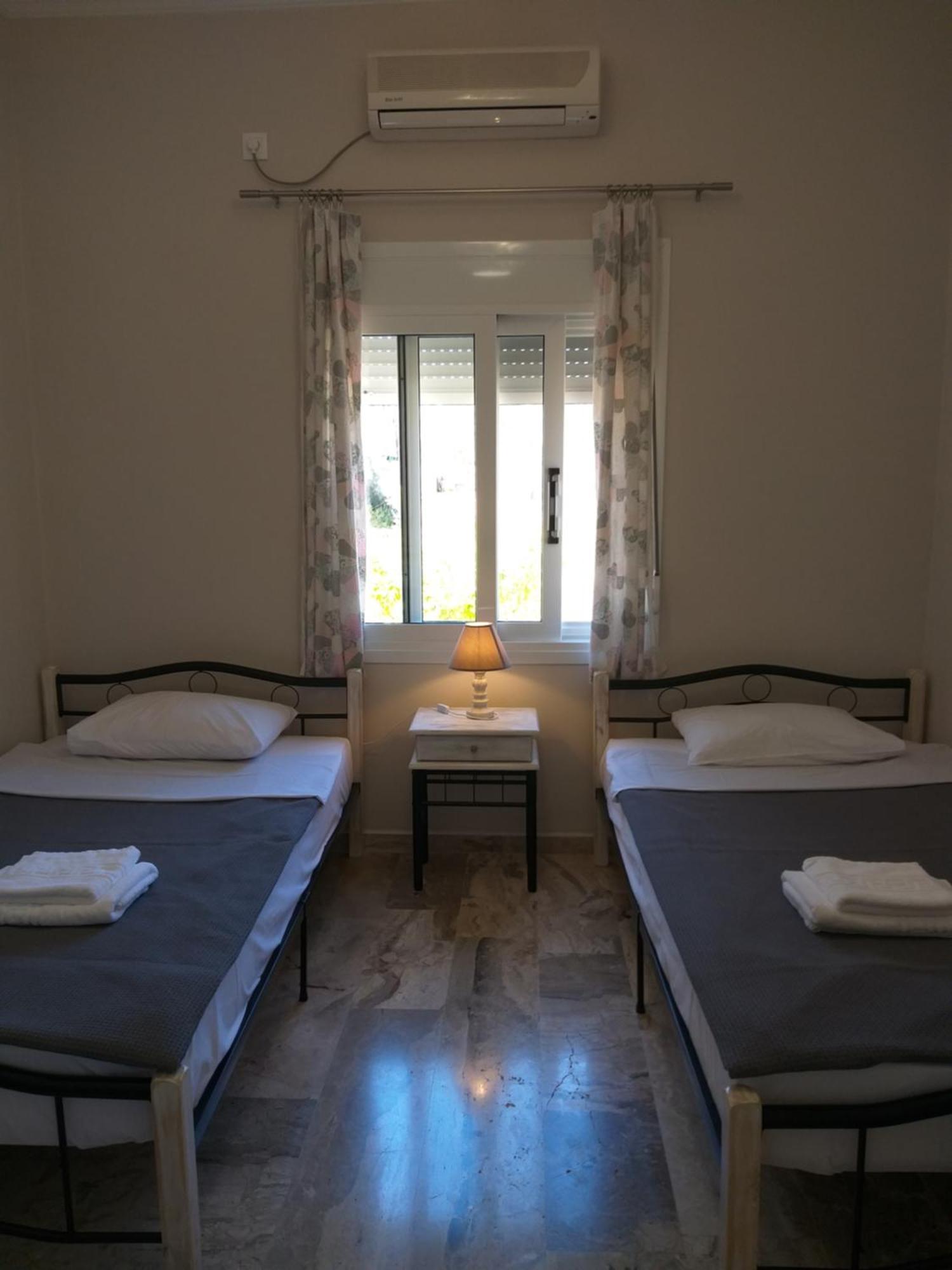 Skala Central House ภายนอก รูปภาพ